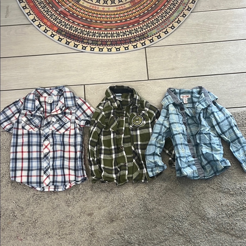 Boys 3T Plaid Shirts‎